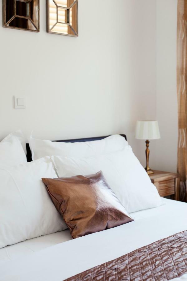 New Luxury Apartment Nives On Seaside Сплит Екстериор снимка